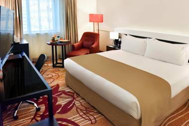 Excelsior Hotel Downtown