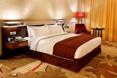 Excelsior Hotel Downtown