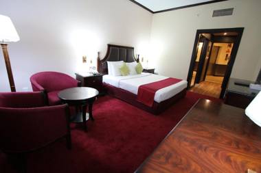 Grand Mayfair Hotel