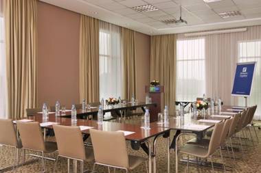 Holiday Inn Express Dubai Jumeirah an IHG Hotel
