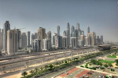 Marina View Deluxe Hotel Apartment