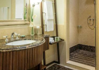 The Westin Dubai Mina Seyahi Beach Resort and Spa