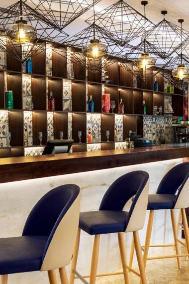 Mercure Dubai Barsha Heights Hotel Suites