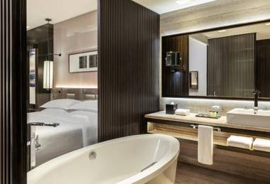 Sheraton Grand Hotel Dubai
