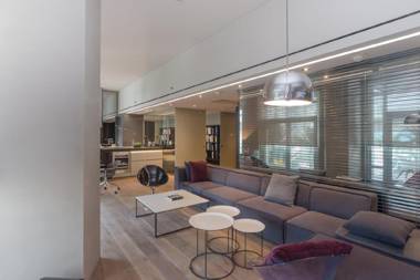 Dream Inn Apartments - Loft Towers