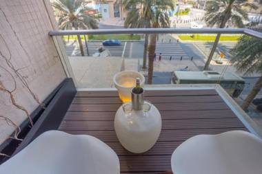 Dream Inn Apartments - Loft Towers