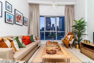 Dream Inn Apartments - Bay Central