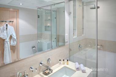 Dream Inn Apartments - Park Island