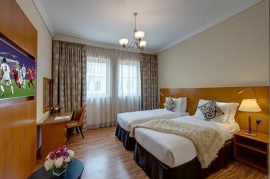 J5 Villas Holiday Homes Barsha Gardens