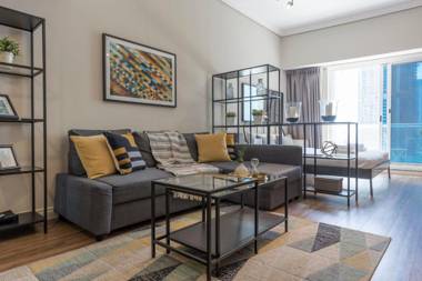 GuestReady - Industrial Chic