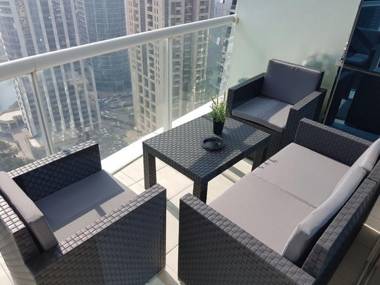 Beautiful 1Bedroom Apartment Near Metro Station