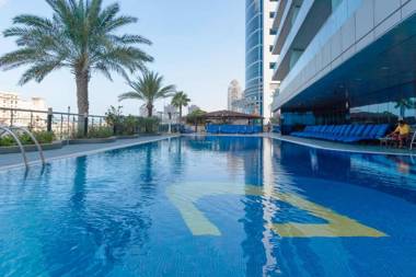 GuestReady - Optical Illusion