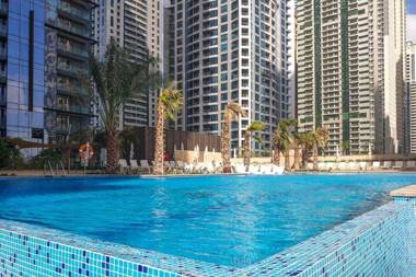 Homes Getaway - Luxury Apartment at Marina Gate 2