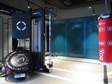 Modern  Minimalist 1BR in Burj Khalifa Boulevard!