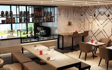 Edge Creekside Hotel