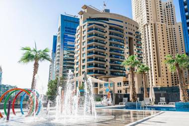 Deluxe Studio with Dubai Marina views