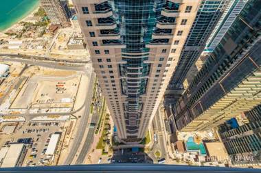 LUX - Lavish Suite with Full Palm Jumeirah View 2