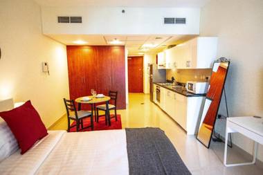 Lux BnB Studio/Sleeps 2/Balcony/Gym/Tennis