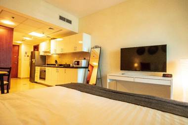 Lux BnB Studio/Sleeps 2/Balcony/Gym/Tennis