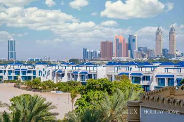 LUX - The Shoreline Beach House