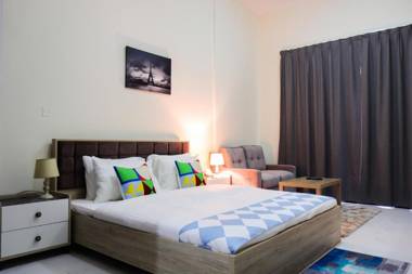 Signature Holiday Homes - Furnished Studio in Knight Bridge Court A JVC