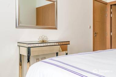 Dream Inn Dubai Apartments- Burj Vista