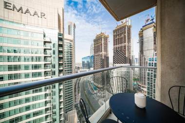 Design apartment close to Burj Khalifa