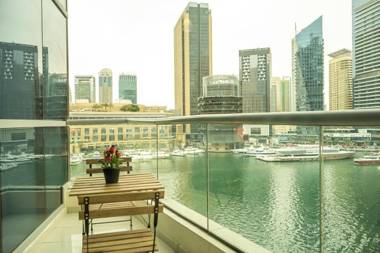 Comfortable studio with great view in Bay Central!