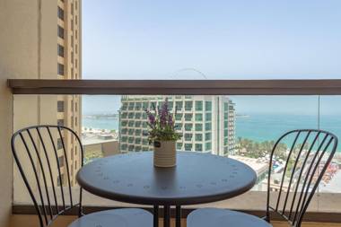Charming & Spacious 2BR Apt with Dubai Eye Views