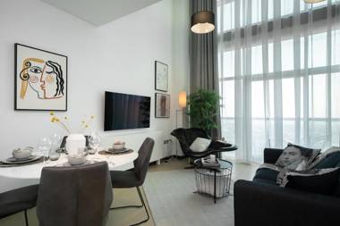 Spectacular duplex in DIFC near Burj khalifa