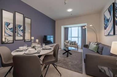 Stylish Apt with Incredible Views on Dubai Marina