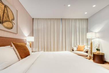 Palm Jumierah Luxury Apartments by Propr