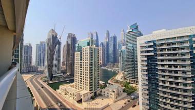 Splendid 1BR Apt with Marina View & Close to Metro