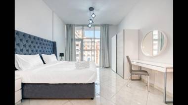 Chaima Elegantly Furnished Brand New With Balcony
