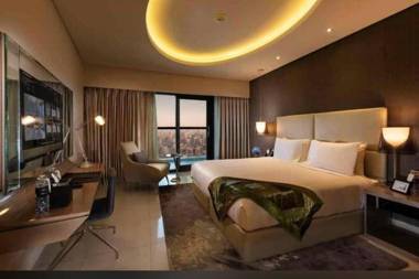 Keyplease New 1 B/R Apt in Paramount Towers by Damac