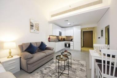 Amazing Studio Thirteen