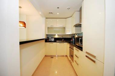 Royal Club By RVHR Bonnington Residential Tower - JLT