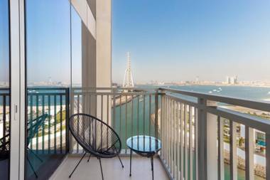 Marina & beach view 1BDR near Bluewaters Island Pet Friendly
