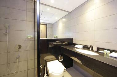 Executive Studio Seven