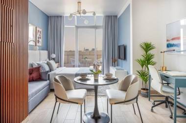 Refurbished studio with Burj Khalifa view in DIFC