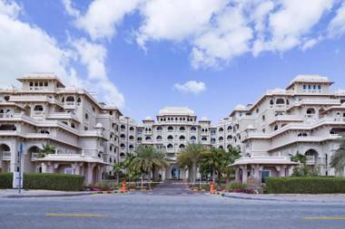 Royal Club By RVHR Grandeur Residence Crescent Palm Jumeirah