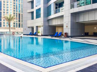 Unique & Stylish High Floor close to Marine Club