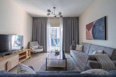 Luxury Apartment in the Iconic Park Towers