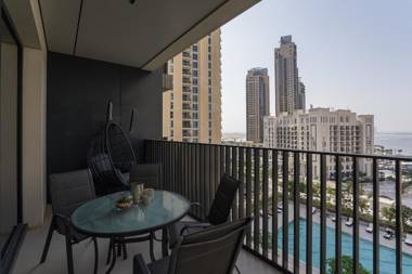 Nice Apartment with balcony in Dubai Creek