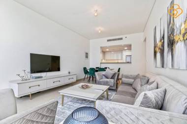 Keysplease Burj Khalifa View 2 BR Apt connected to Dubai Mall