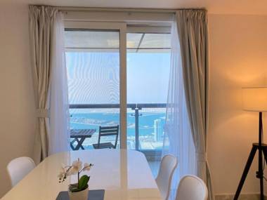 Lux BnB 3.5BR Duplex Ocean & PalmJumeirah Views