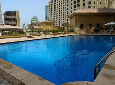 Elegant & Cozy Apt Close to the Beach & JBR Walk