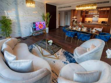 FIRST CLASS  2BR  Full DOWNTOWN DUBAI view