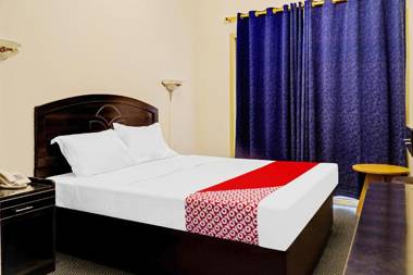 OYO 800 Moon Creek Hotel