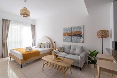 Very nice cozy studio in Business bay